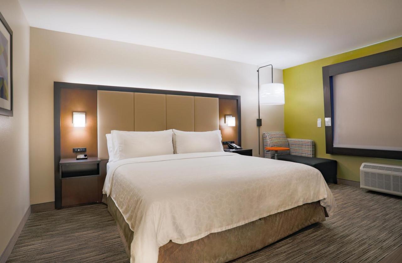 Holiday Inn Express Prescott By Ihg Eksteriør bilde