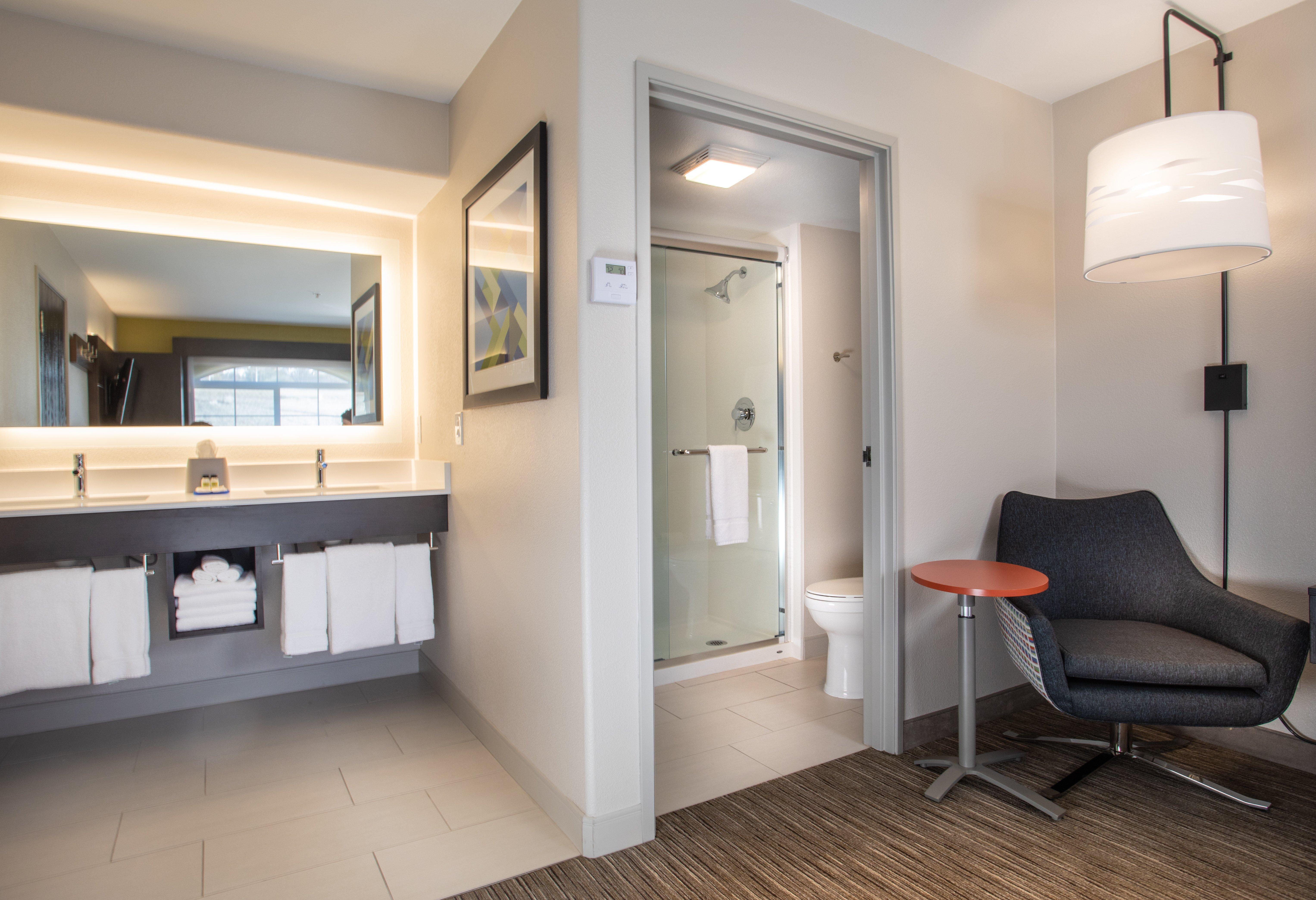 Holiday Inn Express Prescott By Ihg Eksteriør bilde