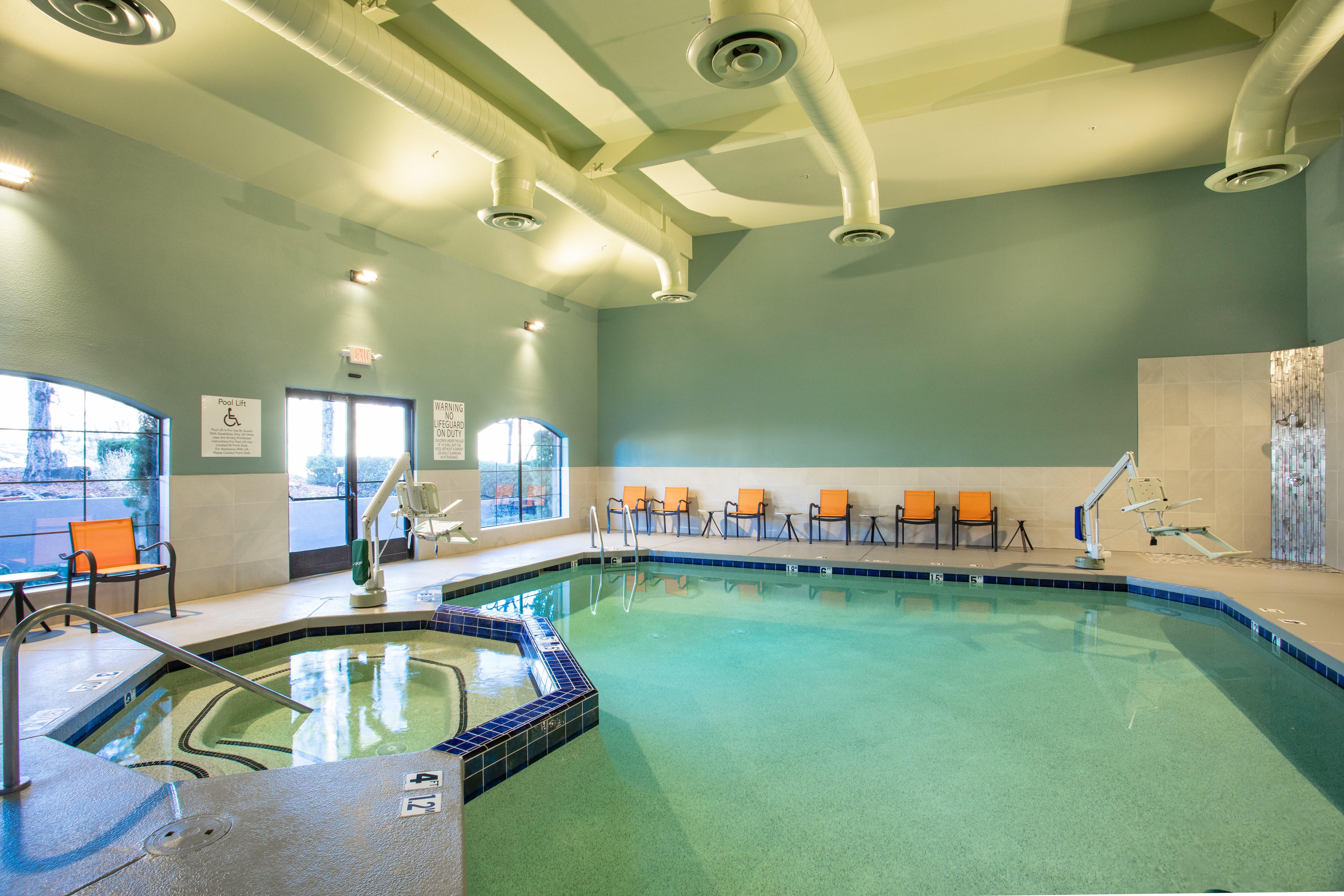 Holiday Inn Express Prescott By Ihg Eksteriør bilde