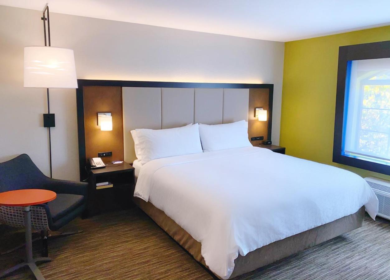 Holiday Inn Express Prescott By Ihg Eksteriør bilde