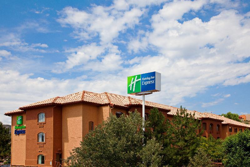 Holiday Inn Express Prescott By Ihg Eksteriør bilde