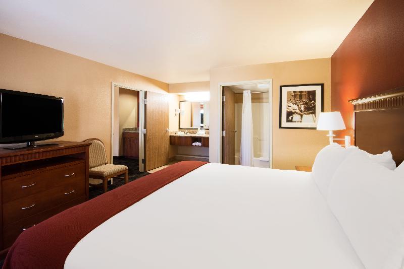 Holiday Inn Express Prescott By Ihg Eksteriør bilde